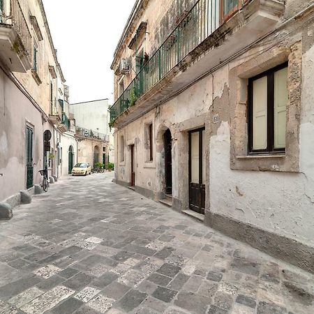 Suite Dei Baroni Λέτσε Εξωτερικό φωτογραφία